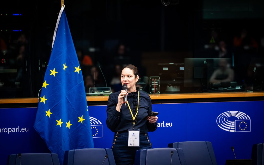 Le sujet n’est pas d’être “pour” ou “contre” la technologie, il est pour plus de transparence, des garde-fous et de la pédagogie.